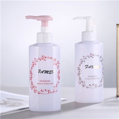 Tom rund shampoo og balsamflaske dispenser